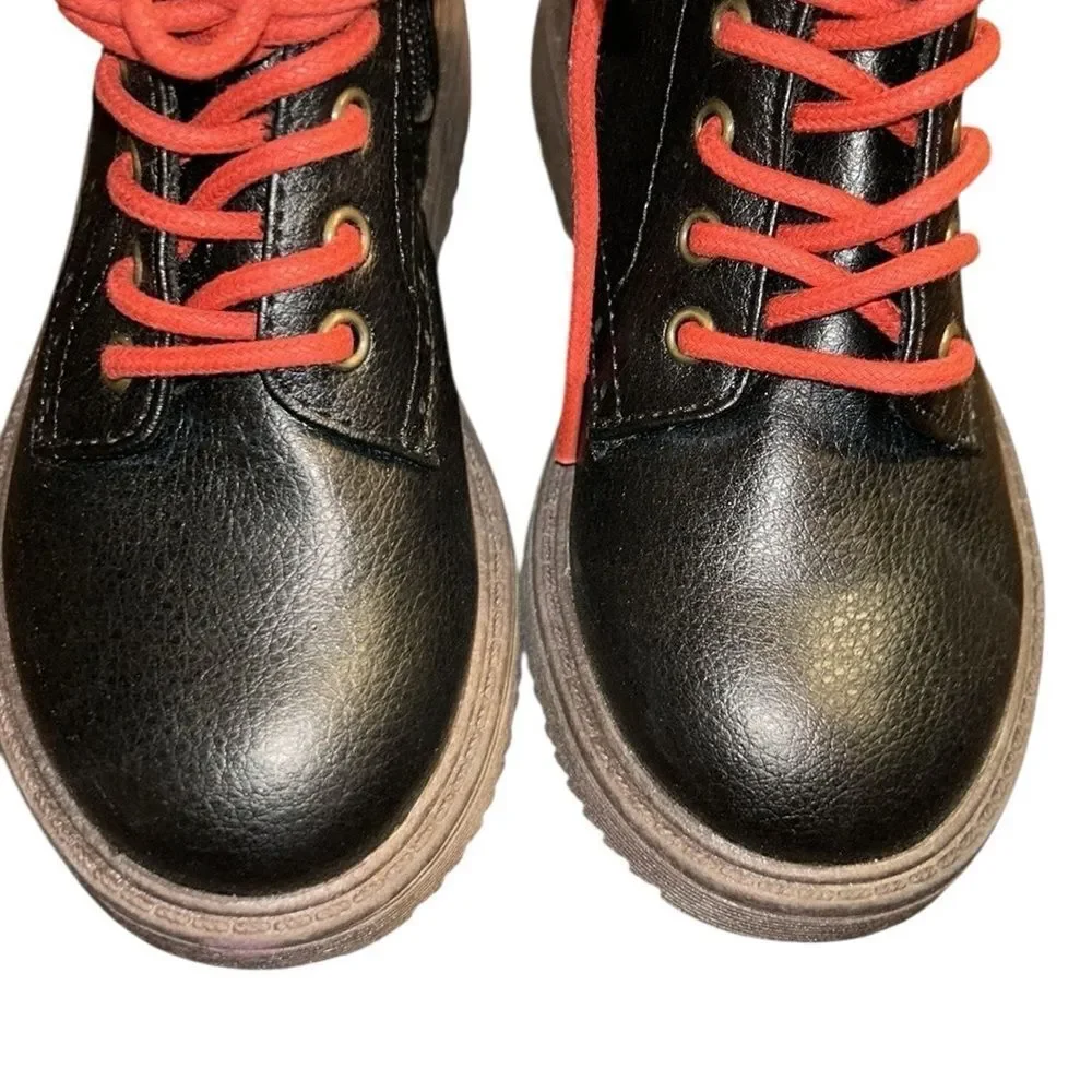 Tucker + Tate Girls Lace Up Boot(Size 6)